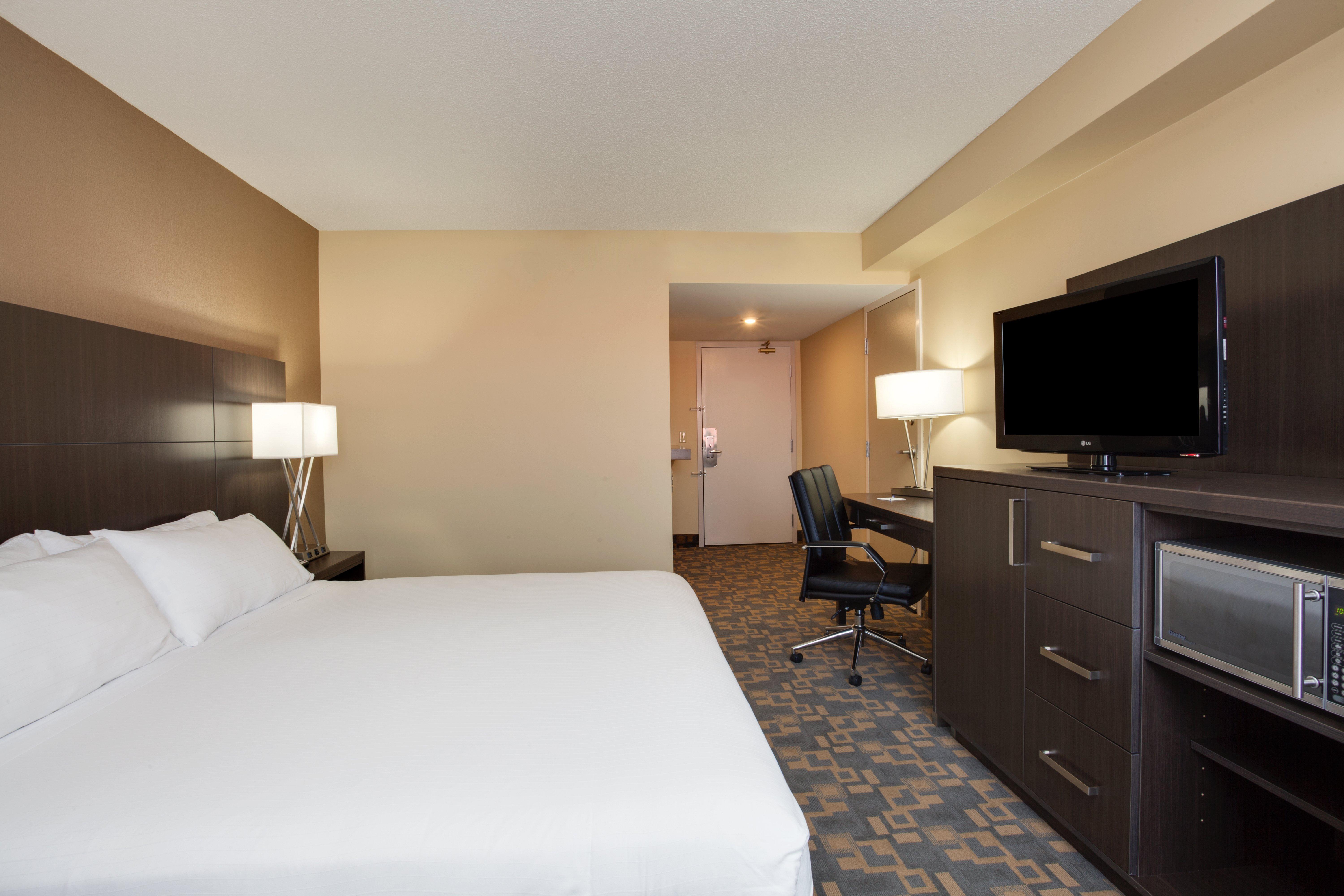 Holiday Inn Express Hotel & Suites Uptown Fredericton By Ihg Ngoại thất bức ảnh