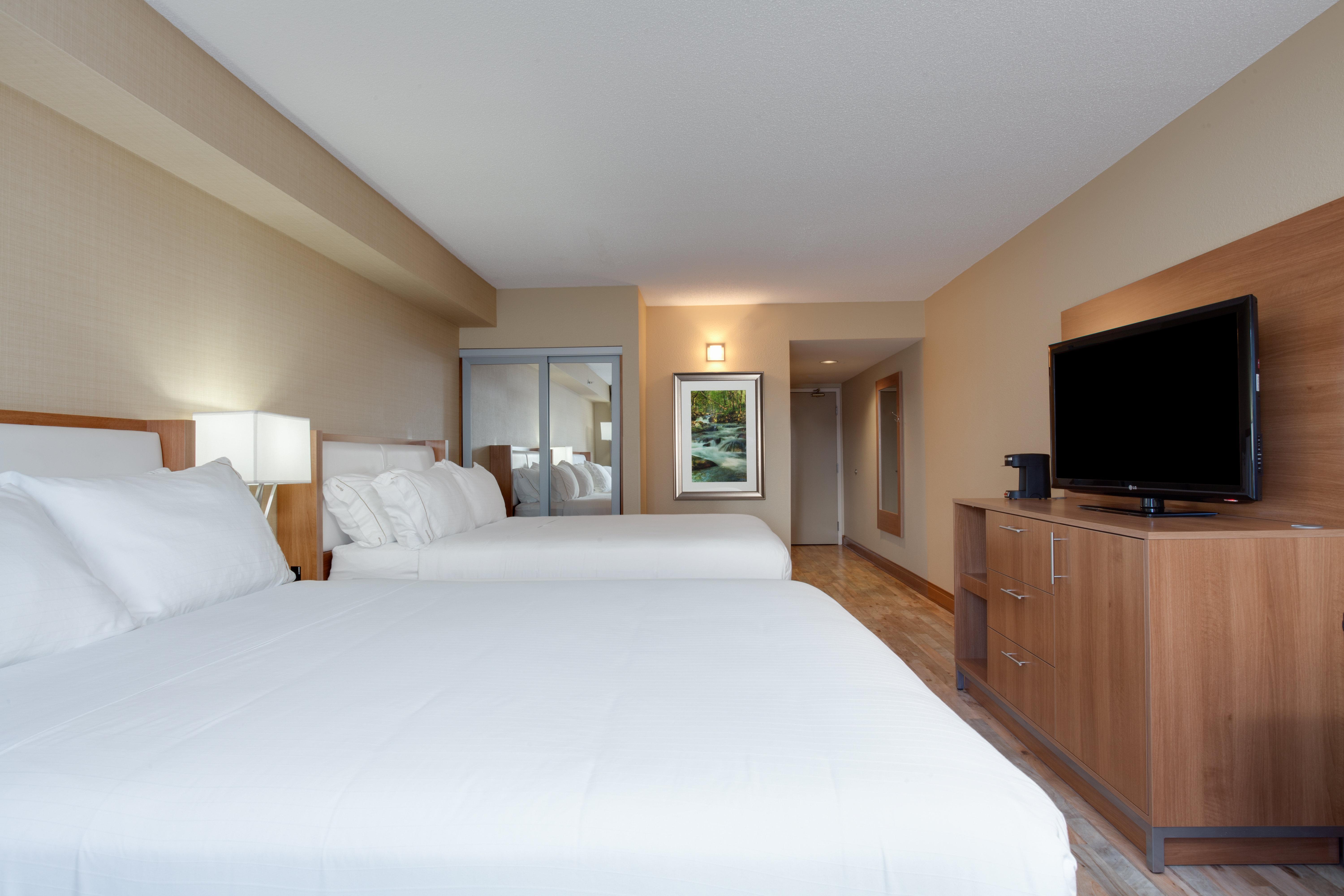 Holiday Inn Express Hotel & Suites Uptown Fredericton By Ihg Ngoại thất bức ảnh