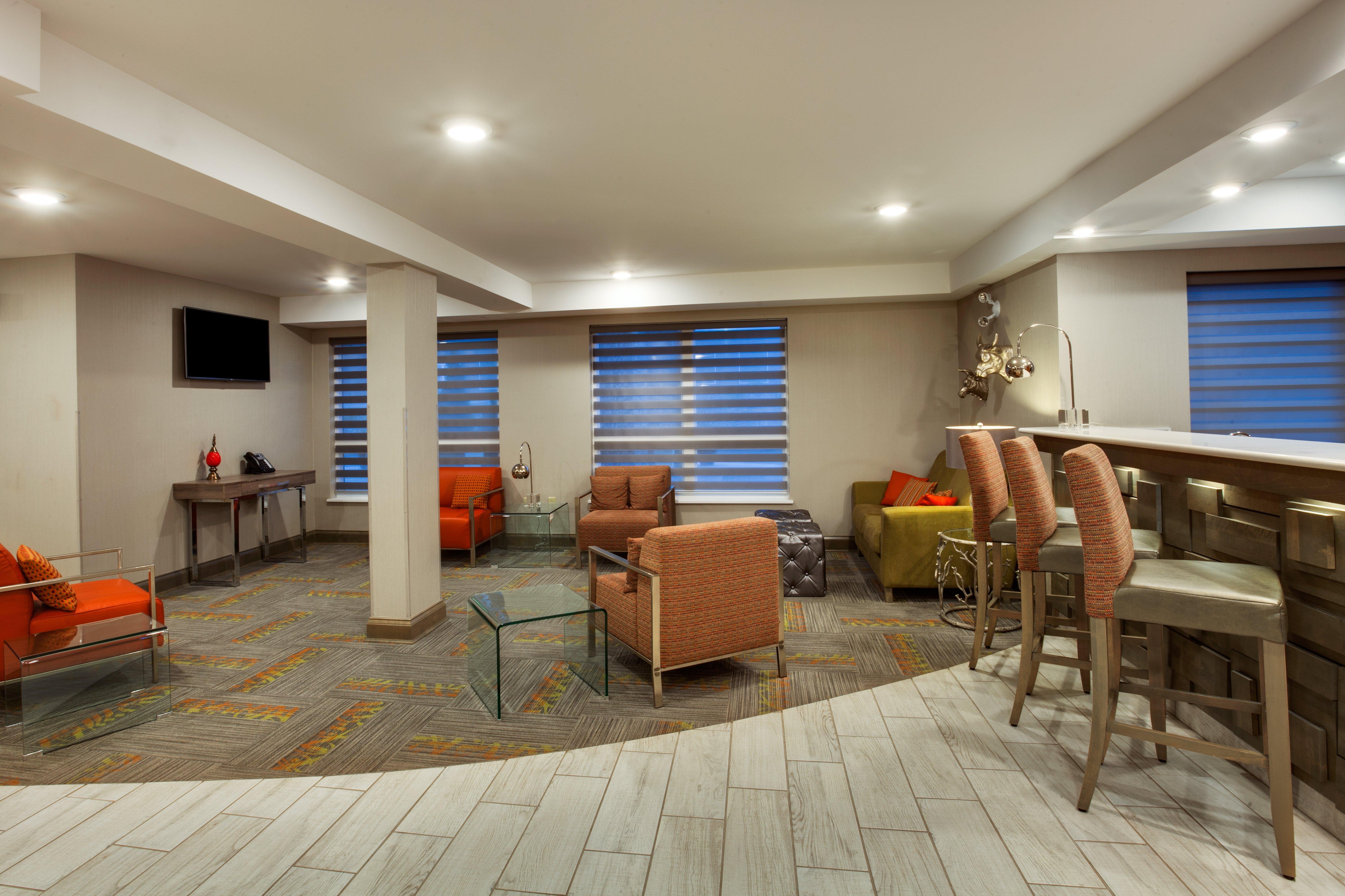 Holiday Inn Express Hotel & Suites Uptown Fredericton By Ihg Ngoại thất bức ảnh
