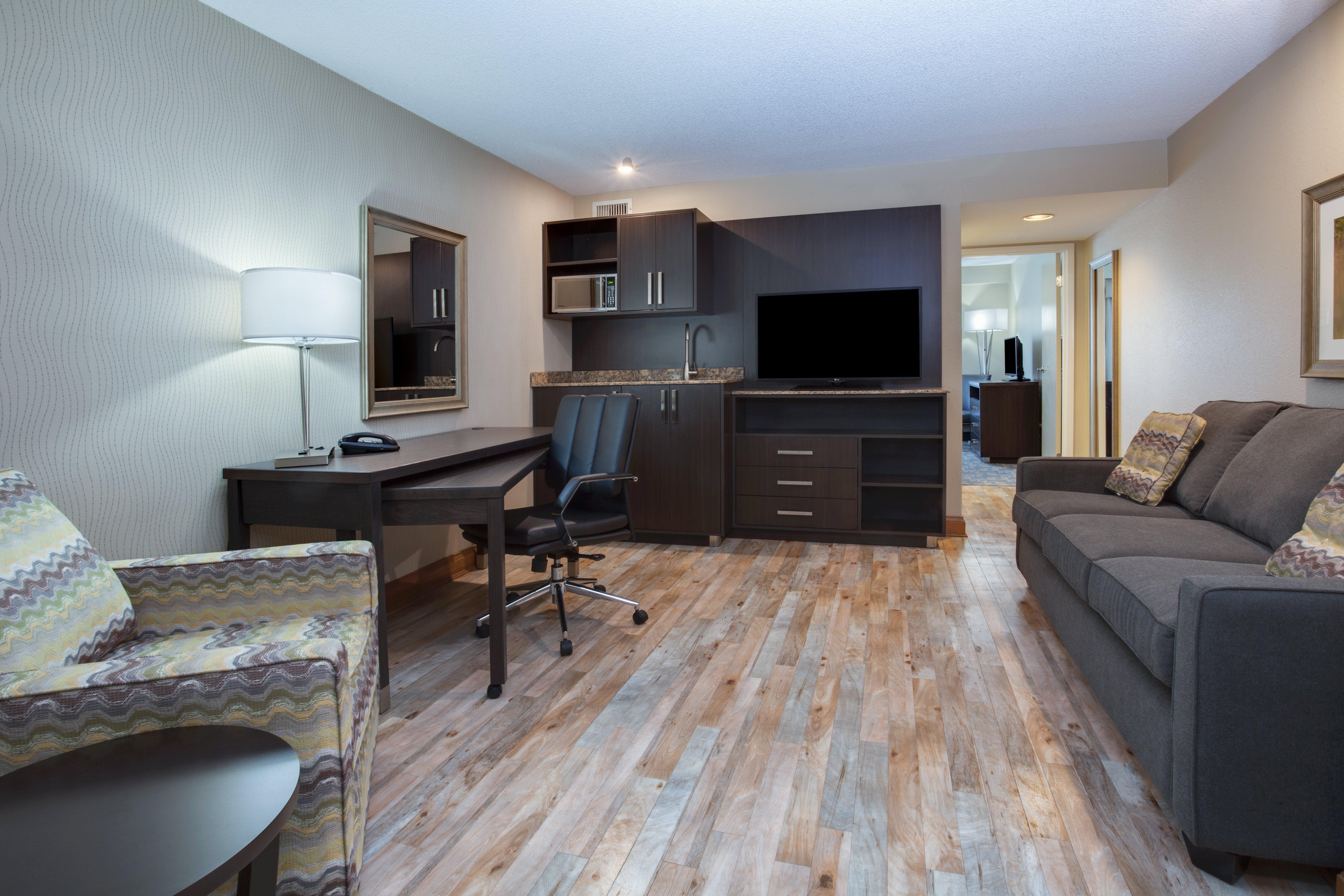 Holiday Inn Express Hotel & Suites Uptown Fredericton By Ihg Ngoại thất bức ảnh